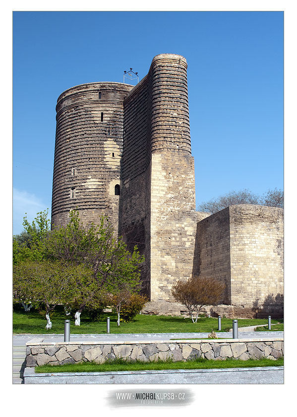 Dívčí věž v Baku