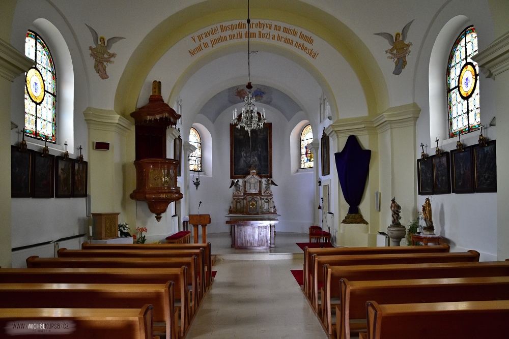 Kostel v Bedřichově