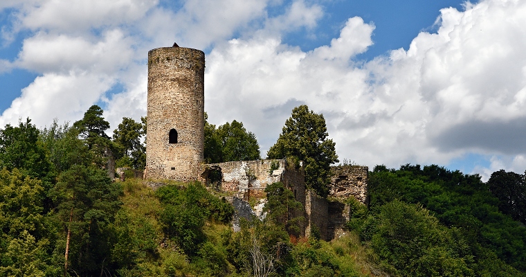 Zřícenina hradu Dobronice