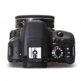 Canon EOS 100D + EF-S 24mm f/2.8 STM - pohled shora.
