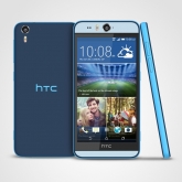 HTC Desire EYE - produktová fotografie modré verze.