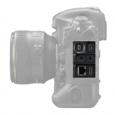Nikon D4S - konektorová výbava