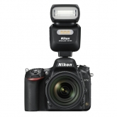 Nikon D750 + nový blesk SB-500