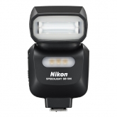 Nový blesk Nikon Speedlight SB-500